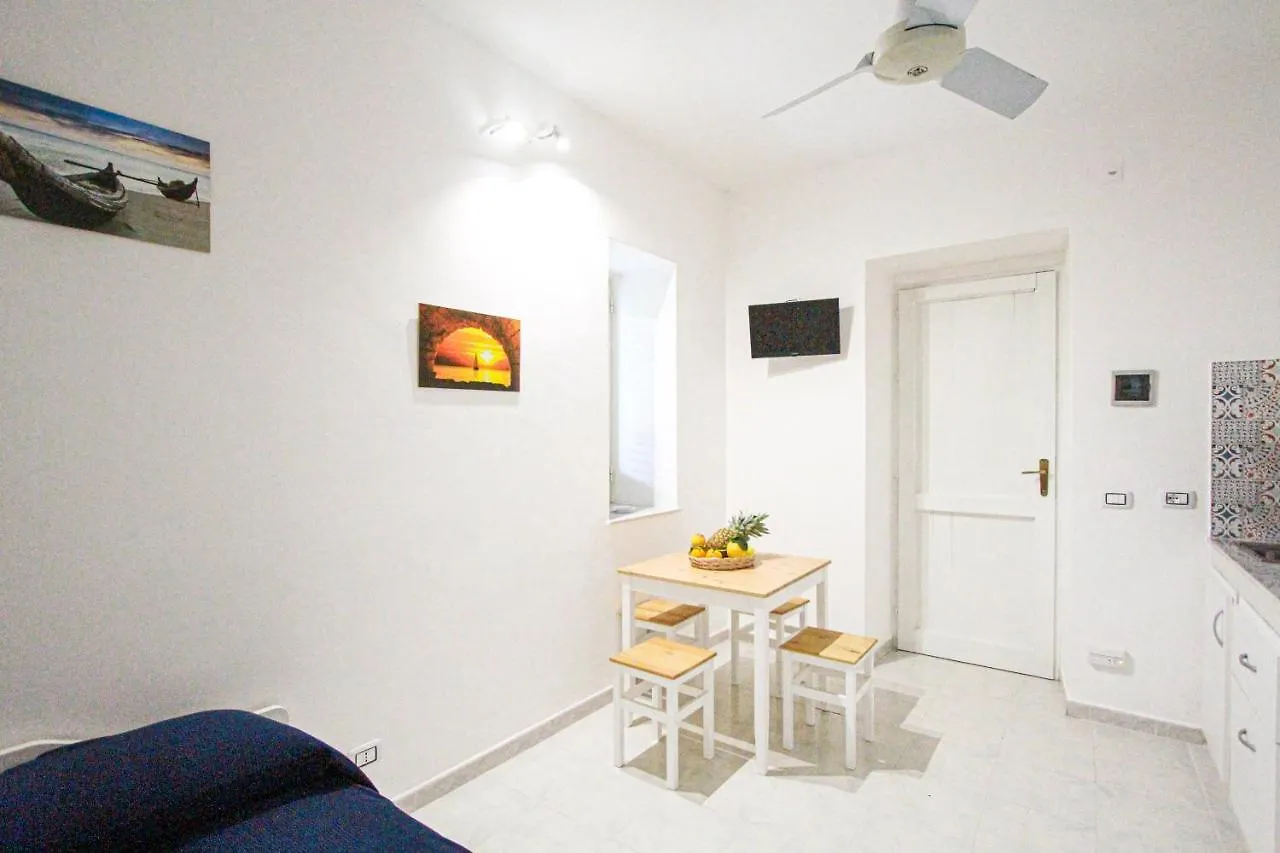 Residence Calava Gioiosa Marea Italy