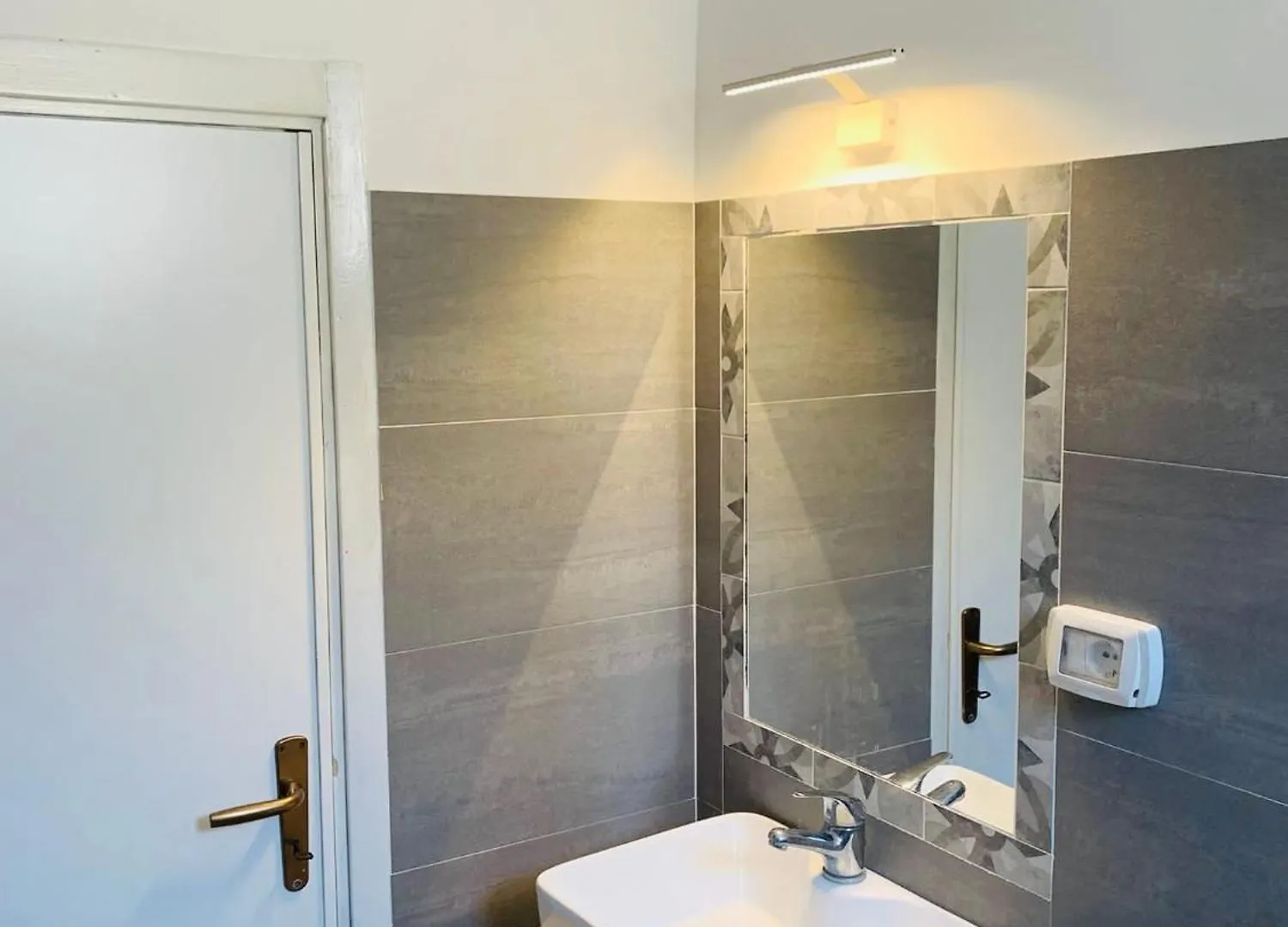 Residence Calava Gioiosa Marea 0*,  Italy