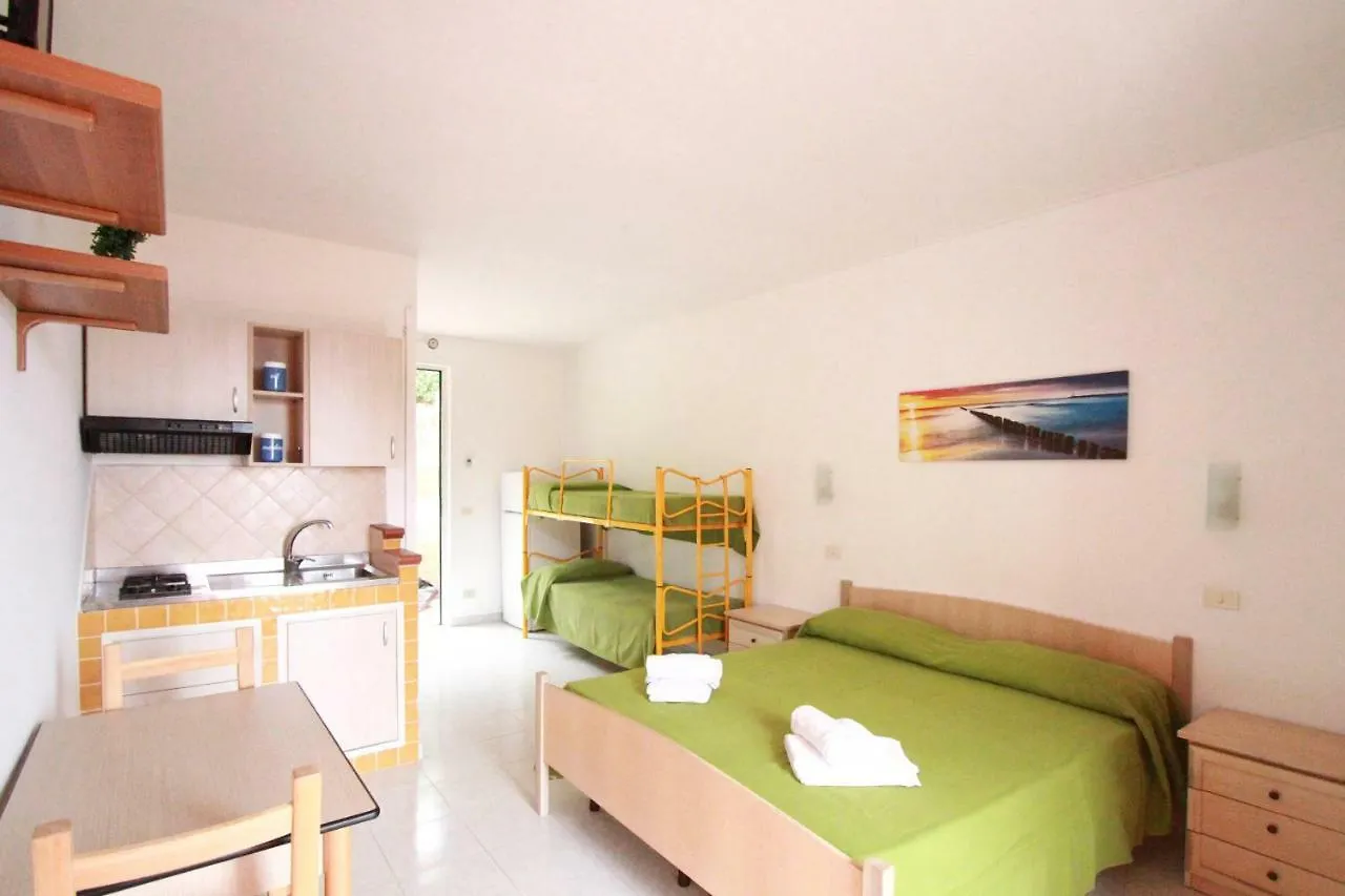 Aparthotel Residence Calava Gioiosa Marea Italy