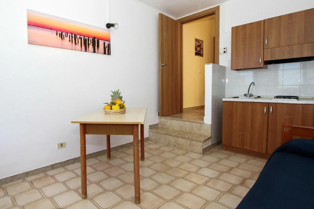 Residence Calava Gioiosa Marea Aparthotel
